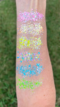 Load image into Gallery viewer, Pastel Glow - Gleam Glitter Cream Palette