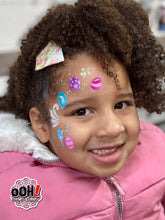 Load image into Gallery viewer, E08 Easter Egg Face Design Stencil