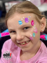 Load image into Gallery viewer, E08 Easter Egg Face Design Stencil